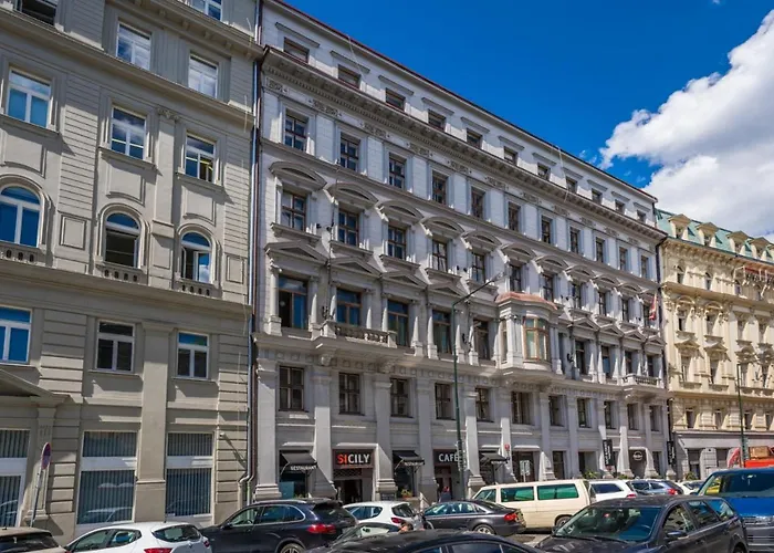 The Grand Royal 3bdr Heart Of Old Town *