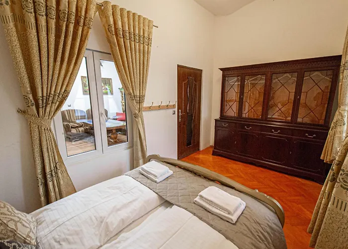 דירה The Grand Royal 3bdr Heart Of Old Town *