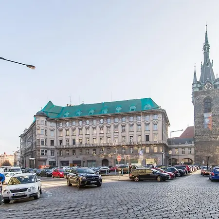 The Grand Royal 3bdr Heart Of Old Town Prag