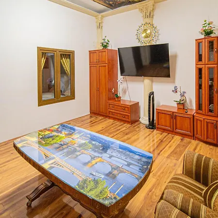 The Grand Royal 3bdr Heart Of Old Town